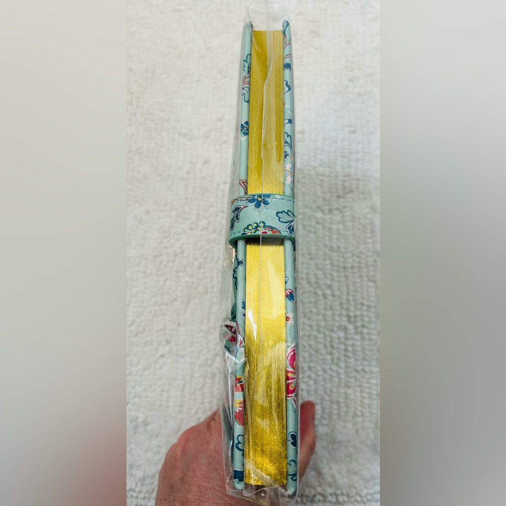 Floral Patterned Notebook - Picture 3 of 3